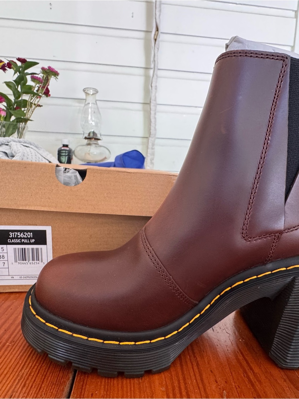 Dr. Martens Spence Burgundy Heeled Chelsea Boot